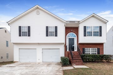 1572 Willow Wood Trce Atlanta, GA 30349